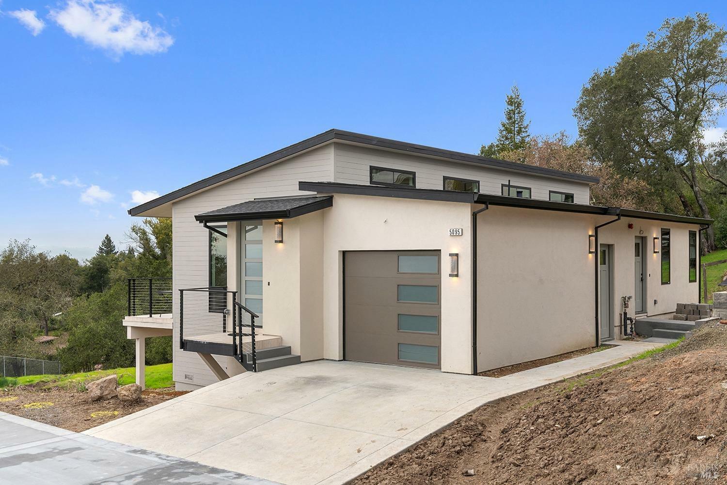 Property Photo:  1292 Wikiup Drive  CA 95403 