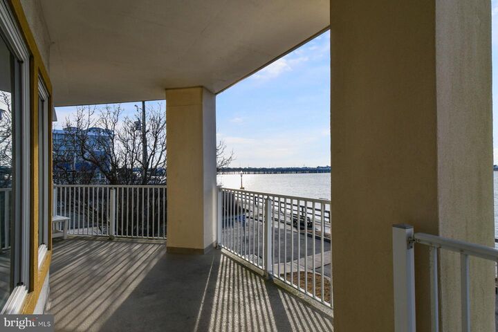 Property Photo:  310 2nd Street 101  MD 21842