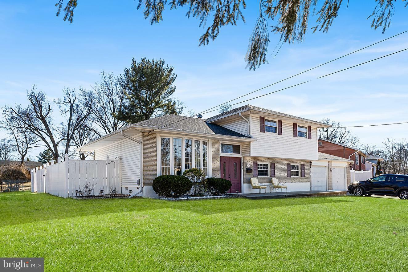 Property Photo:  100 Sherbrook Boulevard  NJ 08083 