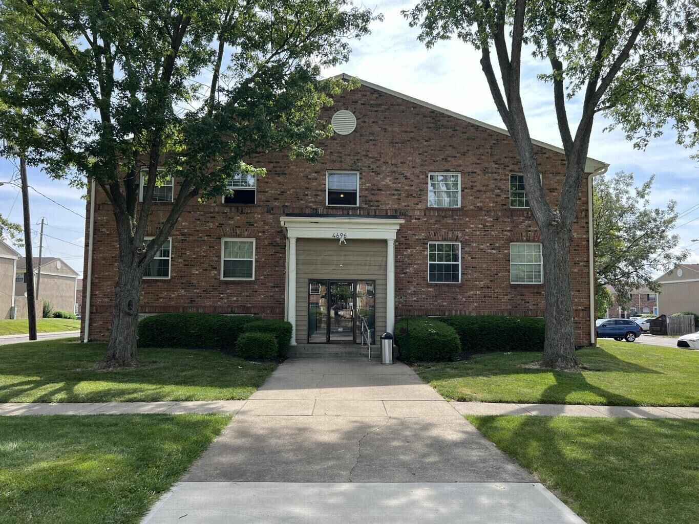 Property Photo:  4696 Tarryton S Court  OH 43228 