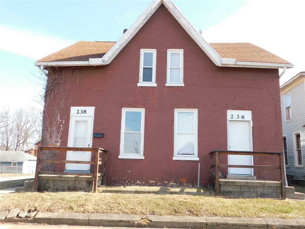 236 N Race Street  Springfield OH 45504 photo