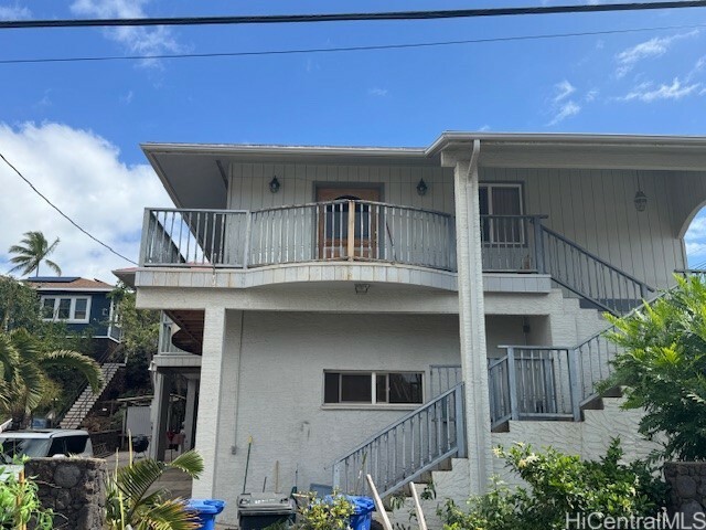 3722 Crater Road A  Honolulu HI 96816 photo