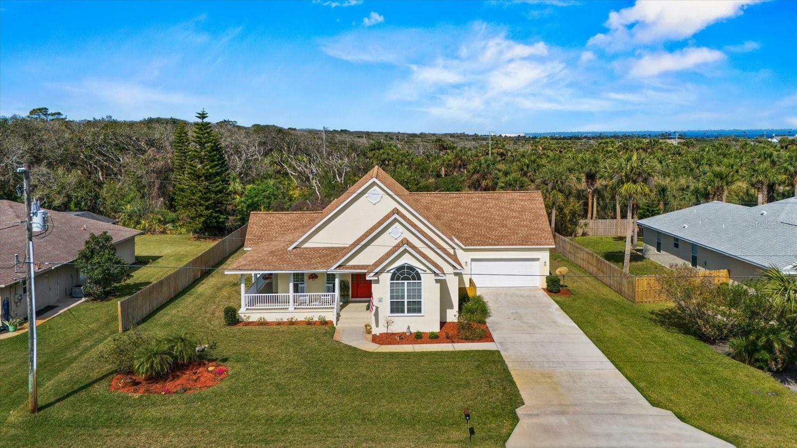 Property Photo: 21 Deerwood Street FL 32137