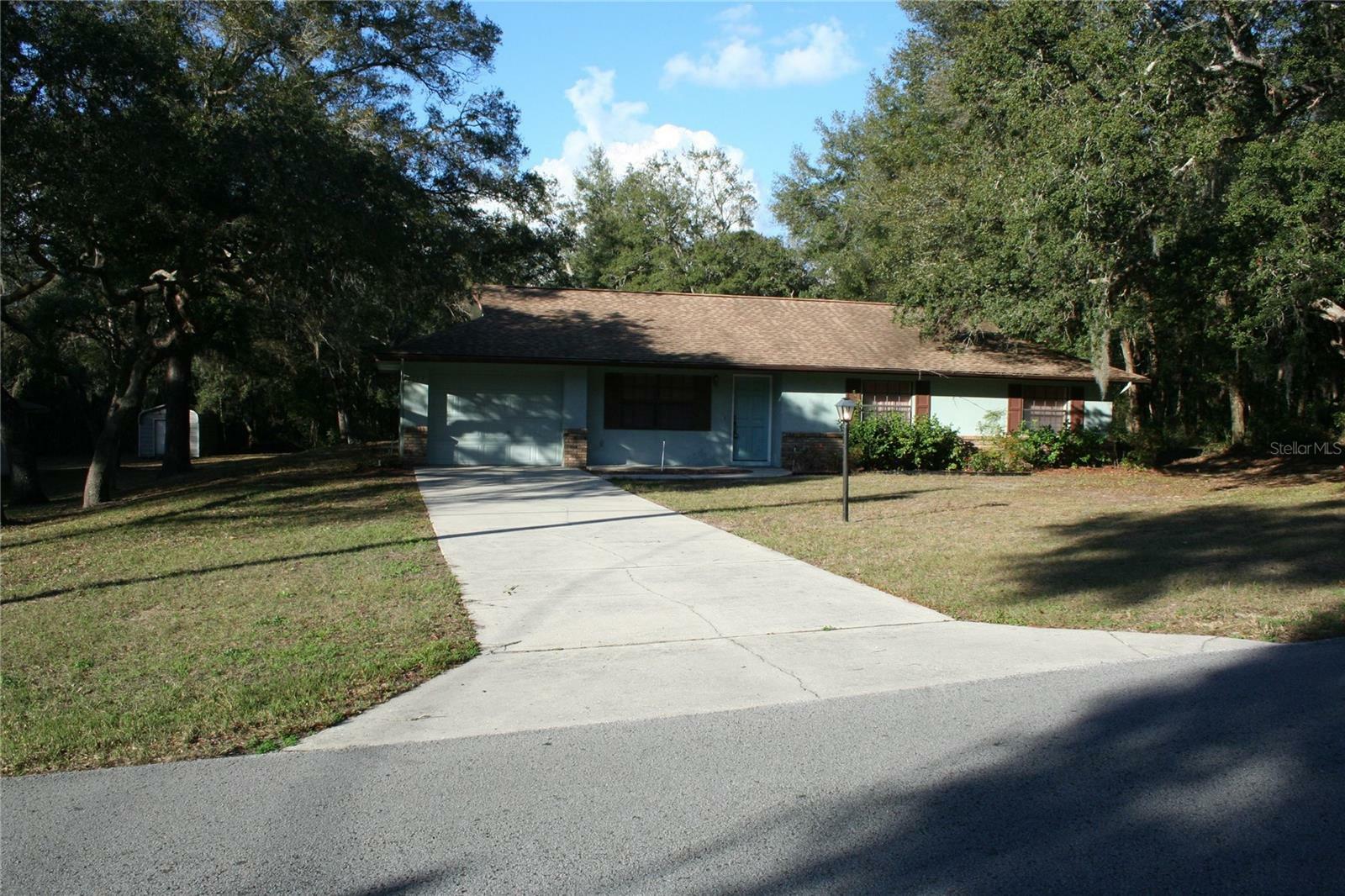 Property Photo:  1155 E Bismark Street  FL 34442 