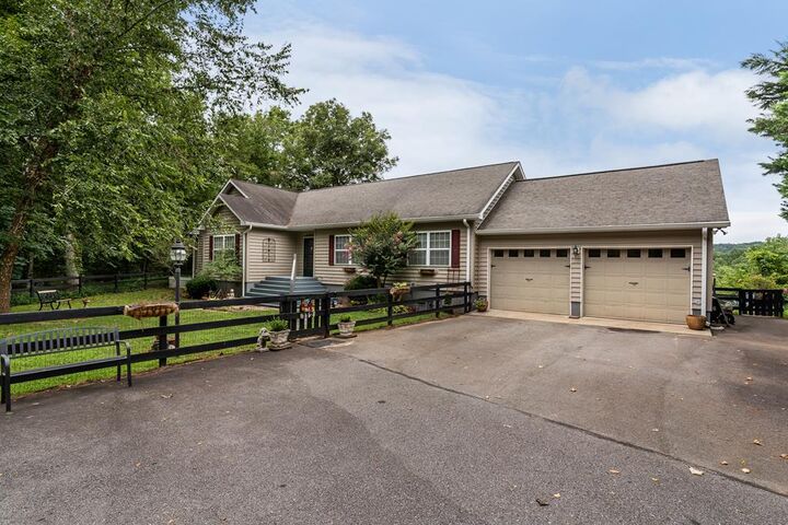 Property Photo: 112 Deer Ridge Drive NC 28906