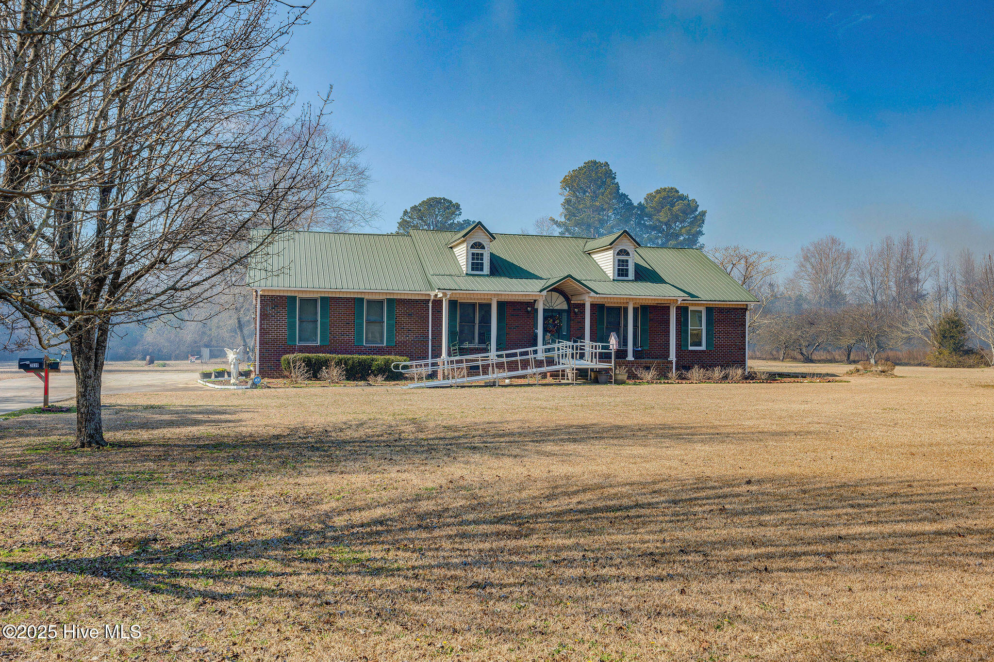 Property Photo: 2830 S US 117 Highway NC 28453