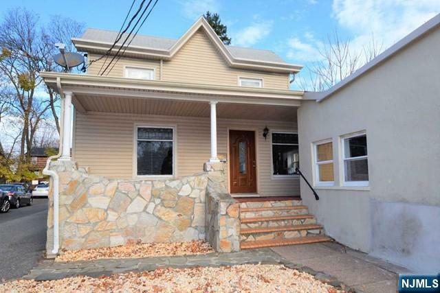 Property Photo:  137 E Main Street  NJ 07446 