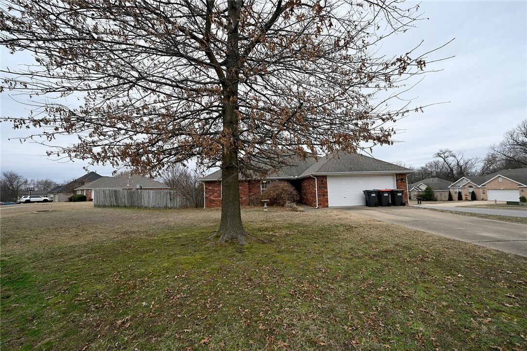 Property Photo:  4382 Osprey Street  AR 72762 