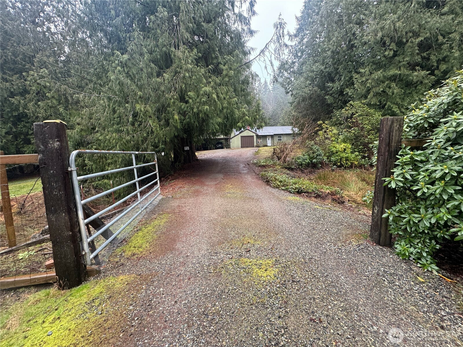 Property Photo: 29840 SE 208th Street WA 98038