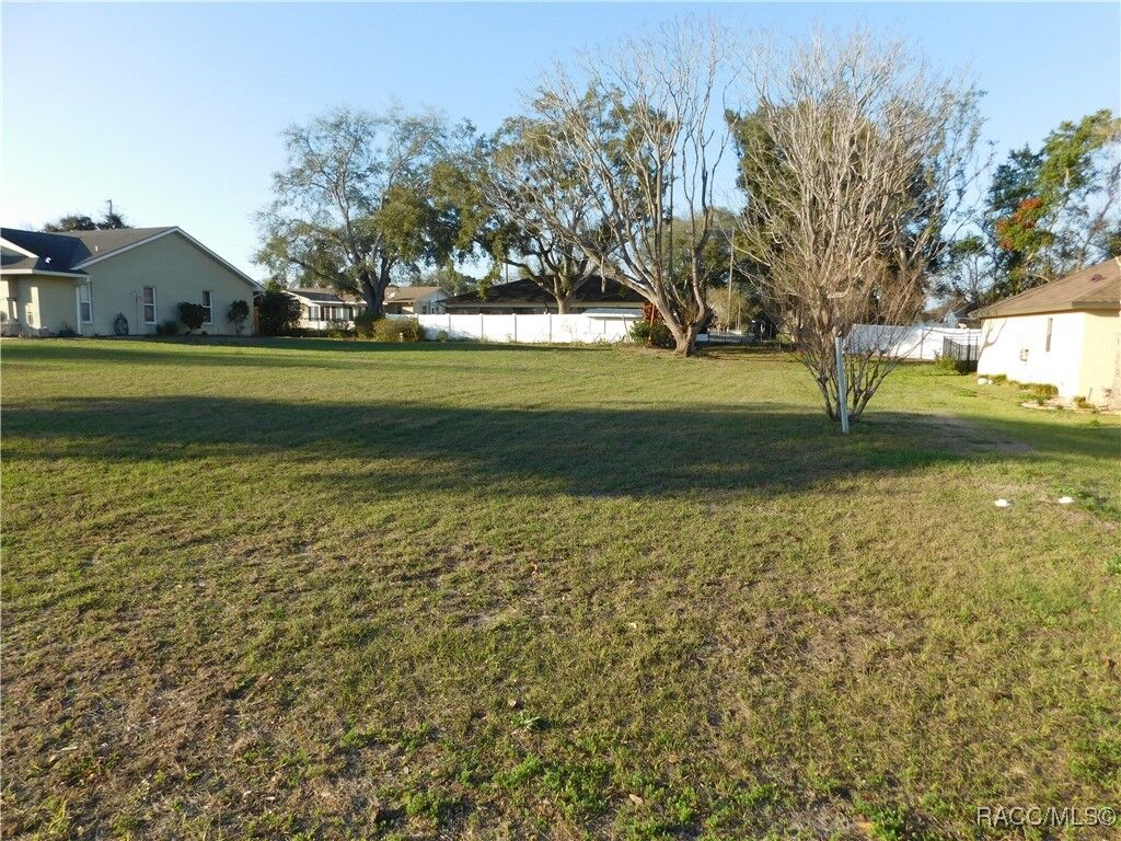 Property Photo:  2512 N Brentwood Circle  FL 34461 