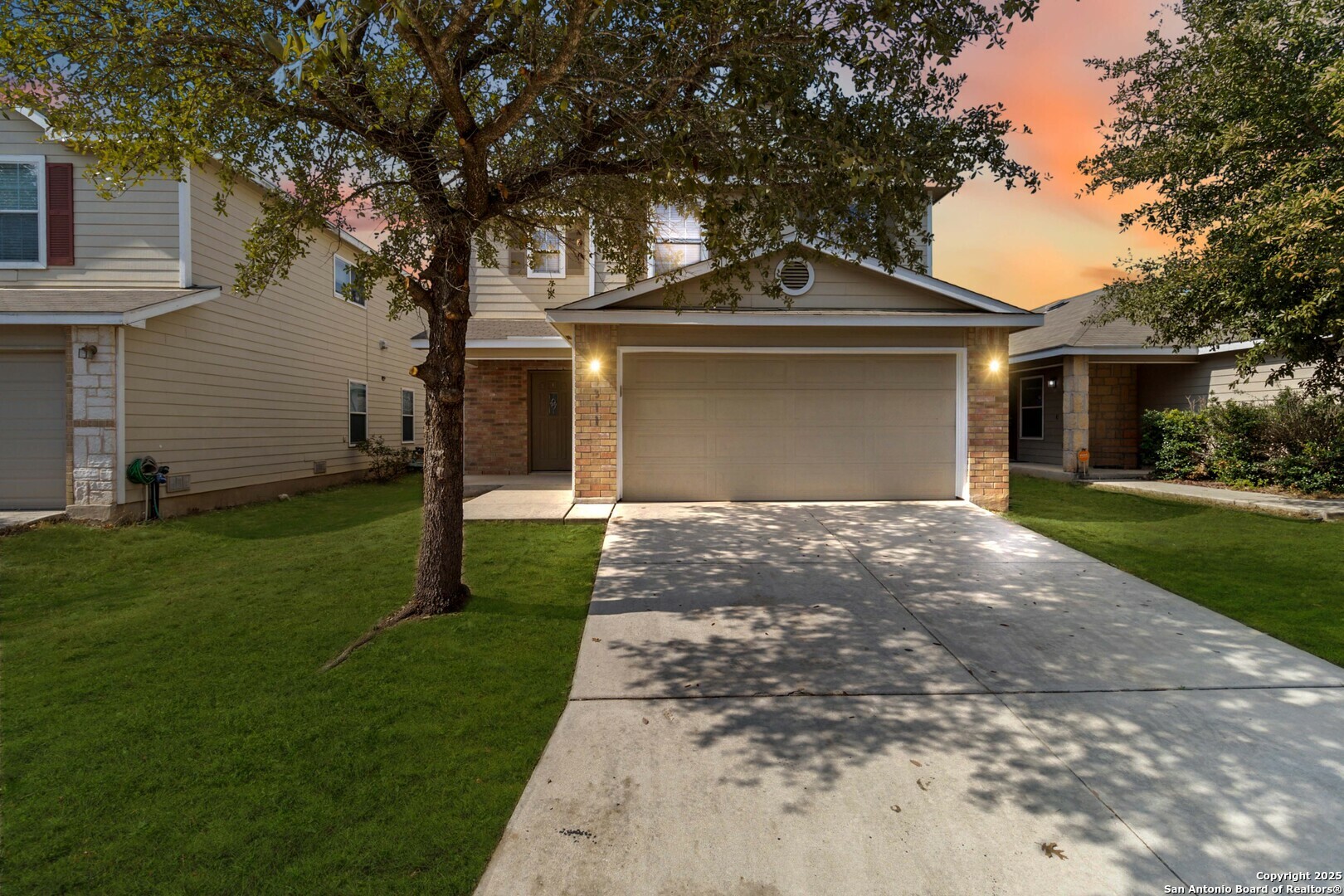 Property Photo:  9311 Maple Silver  TX 78254 