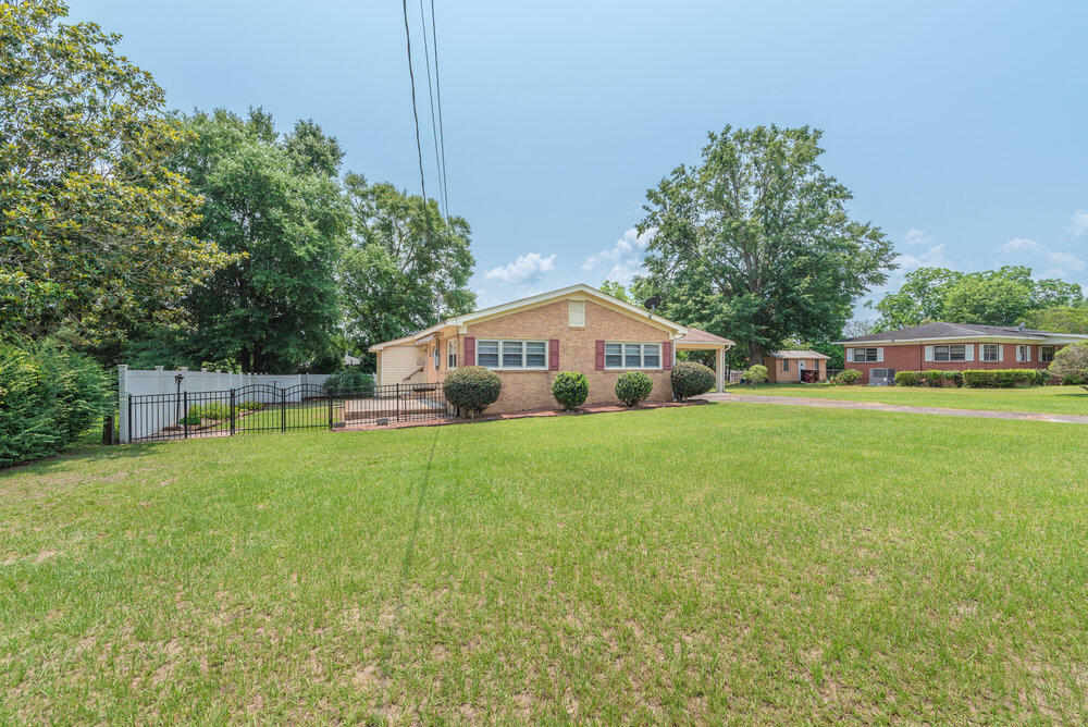 Property Photo: 61 Bignon Street SC 29812