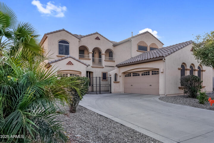 Property Photo: 15635 W Montecito Avenue AZ 85395