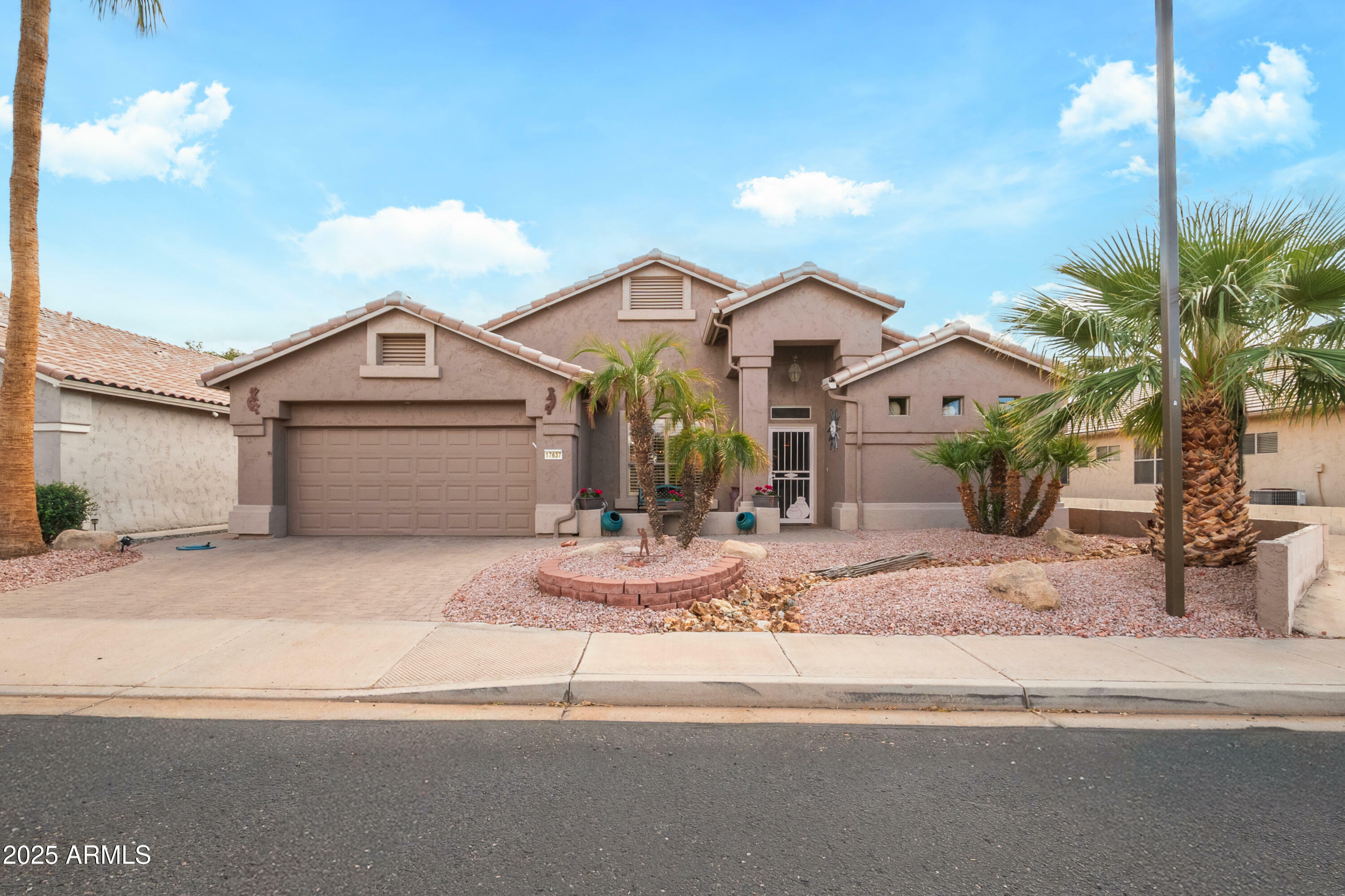 Property Photo:  17637 N Goldwater Drive  AZ 85374 