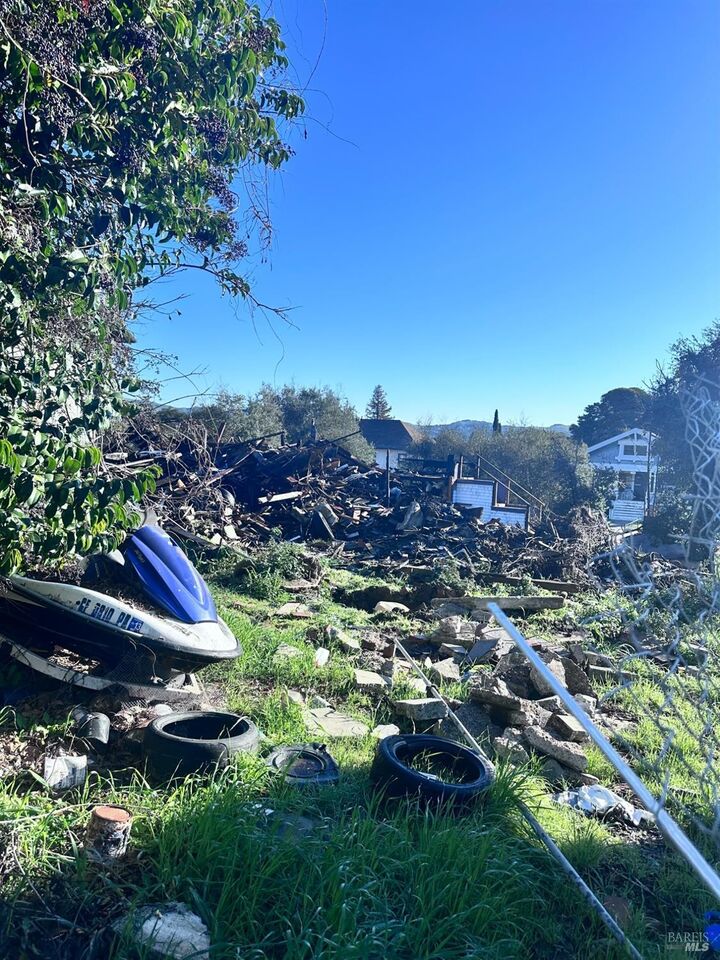 717 Alameda Street  Vallejo CA 94590 photo