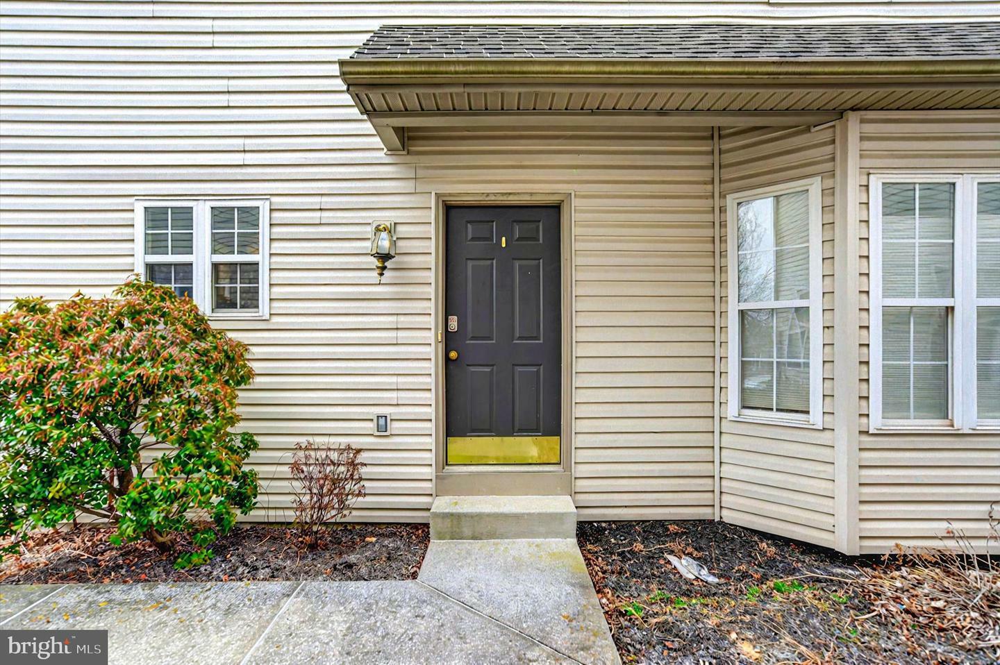 Property Photo:  76 Broadwell Lane  PA 17055 