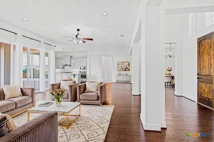 Property Photo:  609 Dancing Oak Lane  TX 78666 