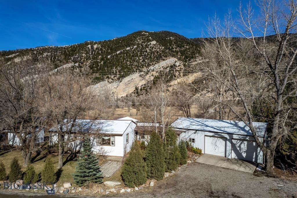 Property Photo: 5042 US Highway 89 S MT 59047