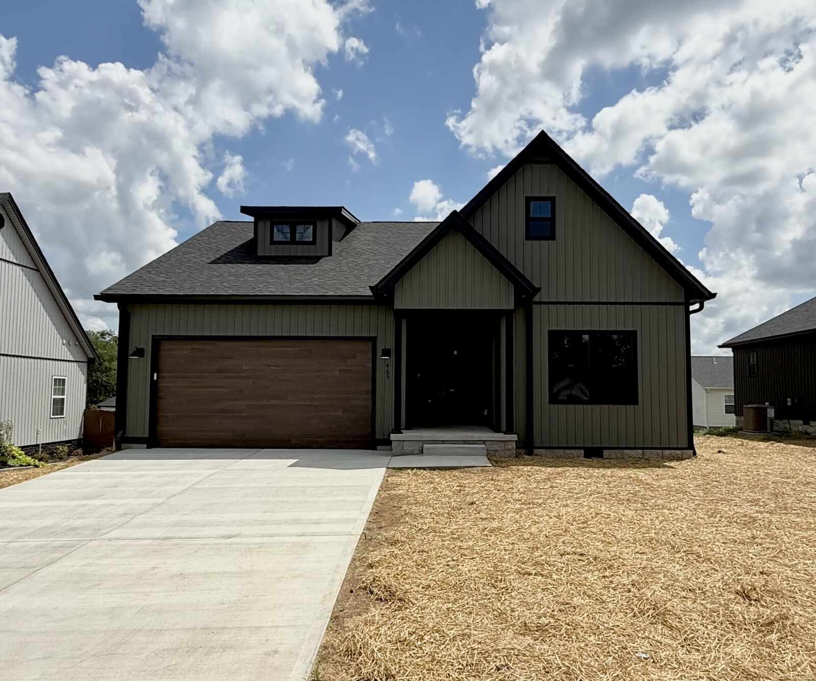 Property Photo: 465 Pinehurst Way KY 40330