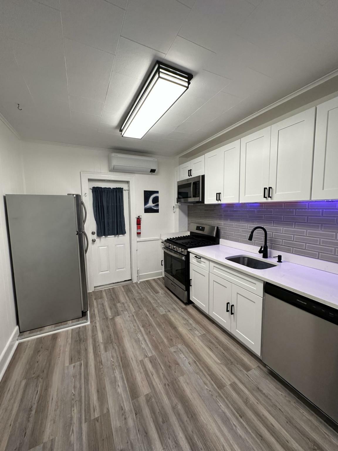 Property Photo:  437 Locust Street  NY 10552 