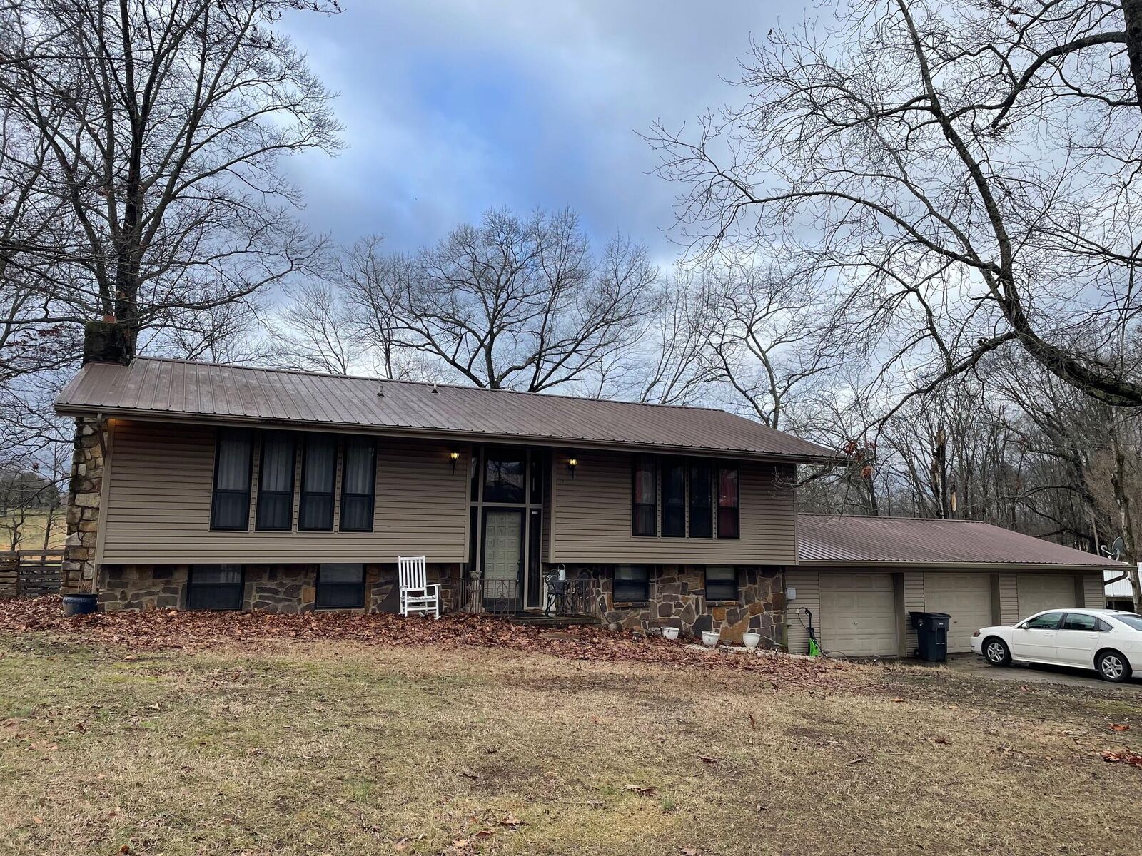 Property Photo:  1600 Lake Park Circle  TN 37814 