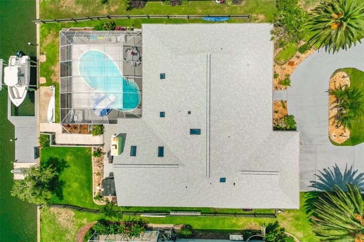 Property Photo:  6 Cherry Court  FL 32137 