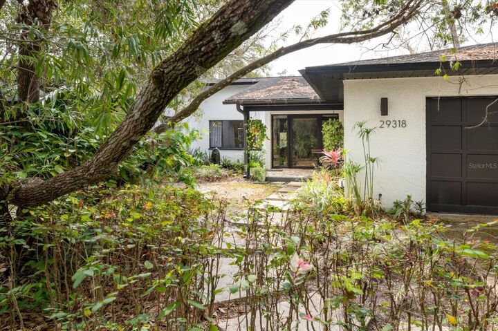 Property Photo:  29318 Whippoorwill Lane  FL 33543 