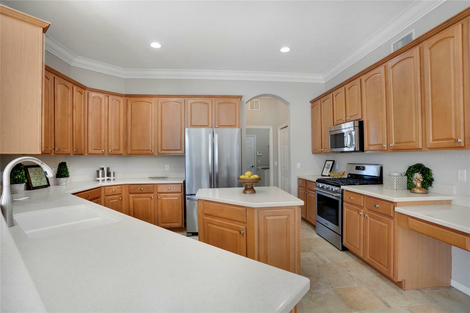Property Photo: 14205 Nighthawk Terrace FL 34202
