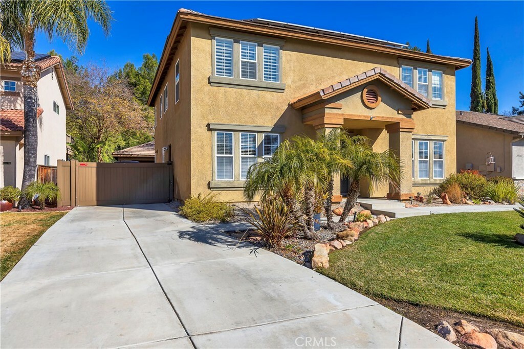 Property Photo:  27566 Sierra Madre Drive  CA 92563 