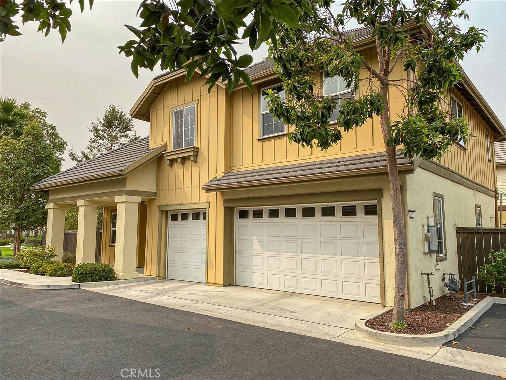 Property Photo:  1623 Chianti Lane  CA 93458 