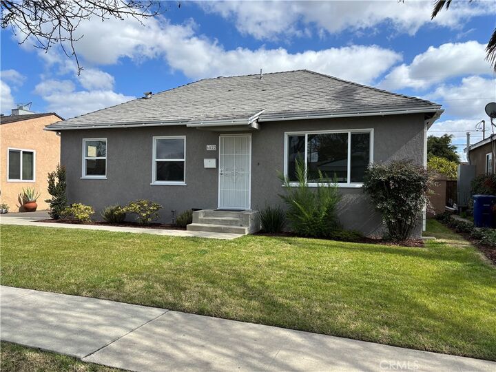 Property Photo:  6022 Adenmoor Avenue  CA 90713 