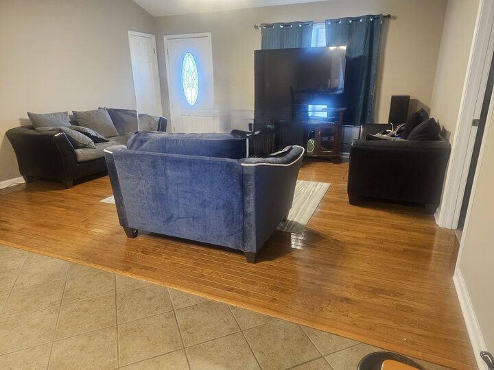 Property Photo: 315 Peggy Dr TN 37032