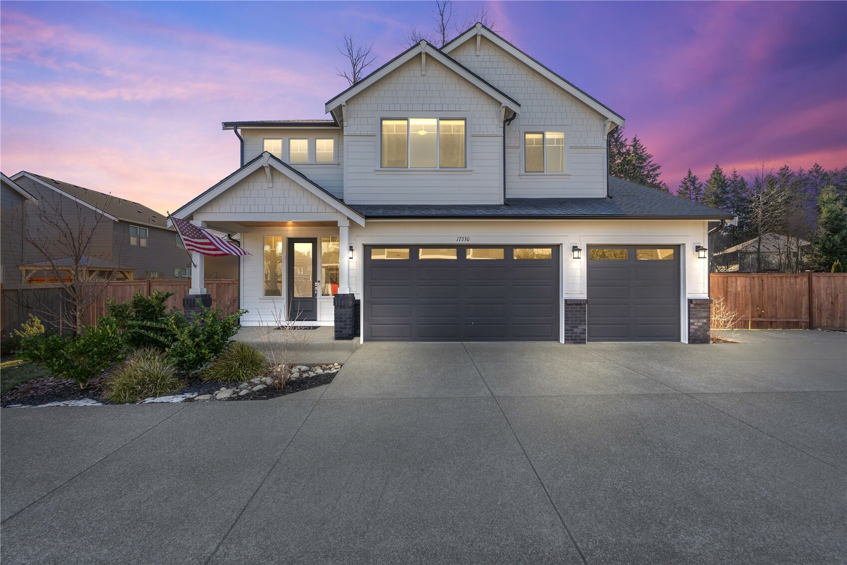 Property Photo: 17330 129th Avenue E WA 98374