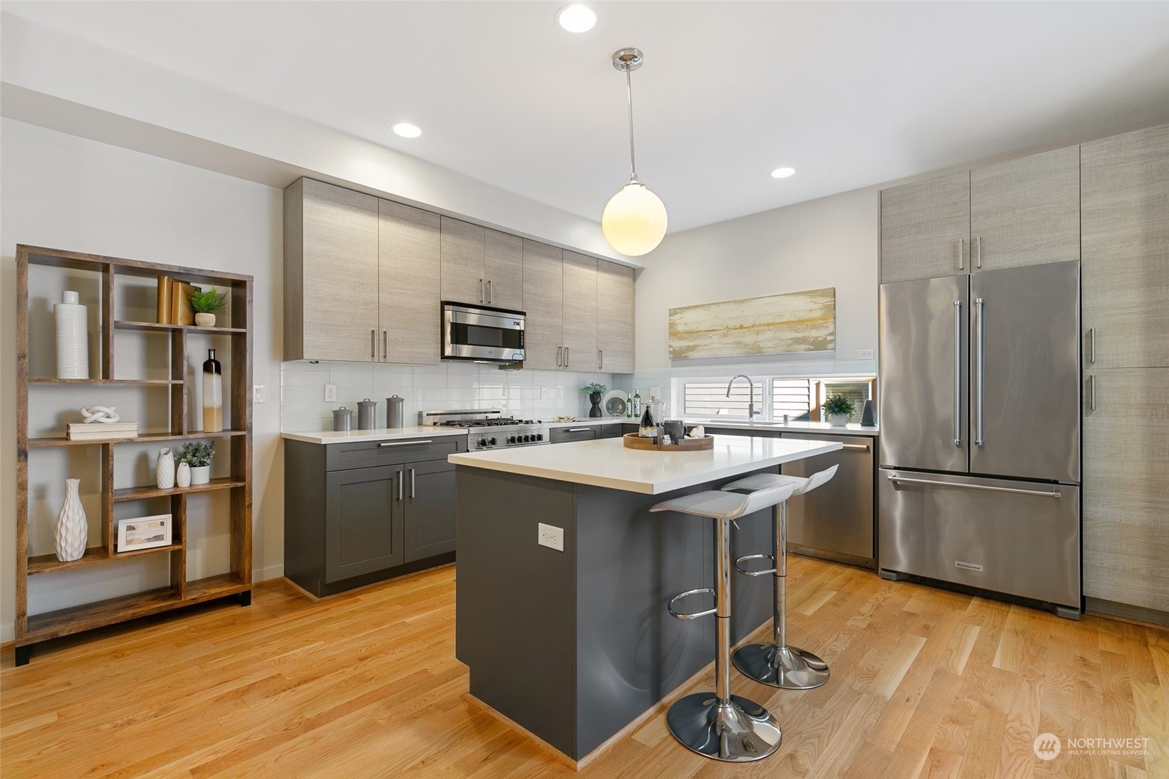Property Photo:  1505  15th Avenue S B  WA 98144 
