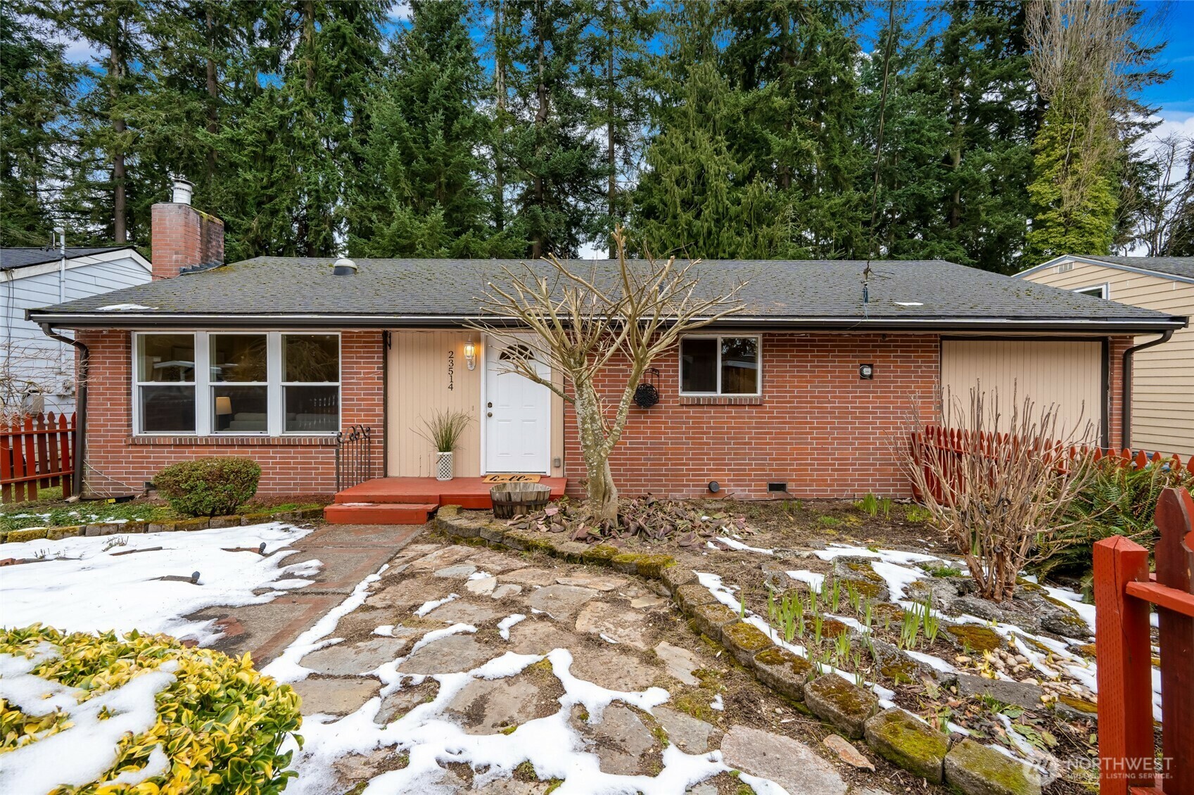 23514  78th Avenue W  Edmonds WA 98026 photo