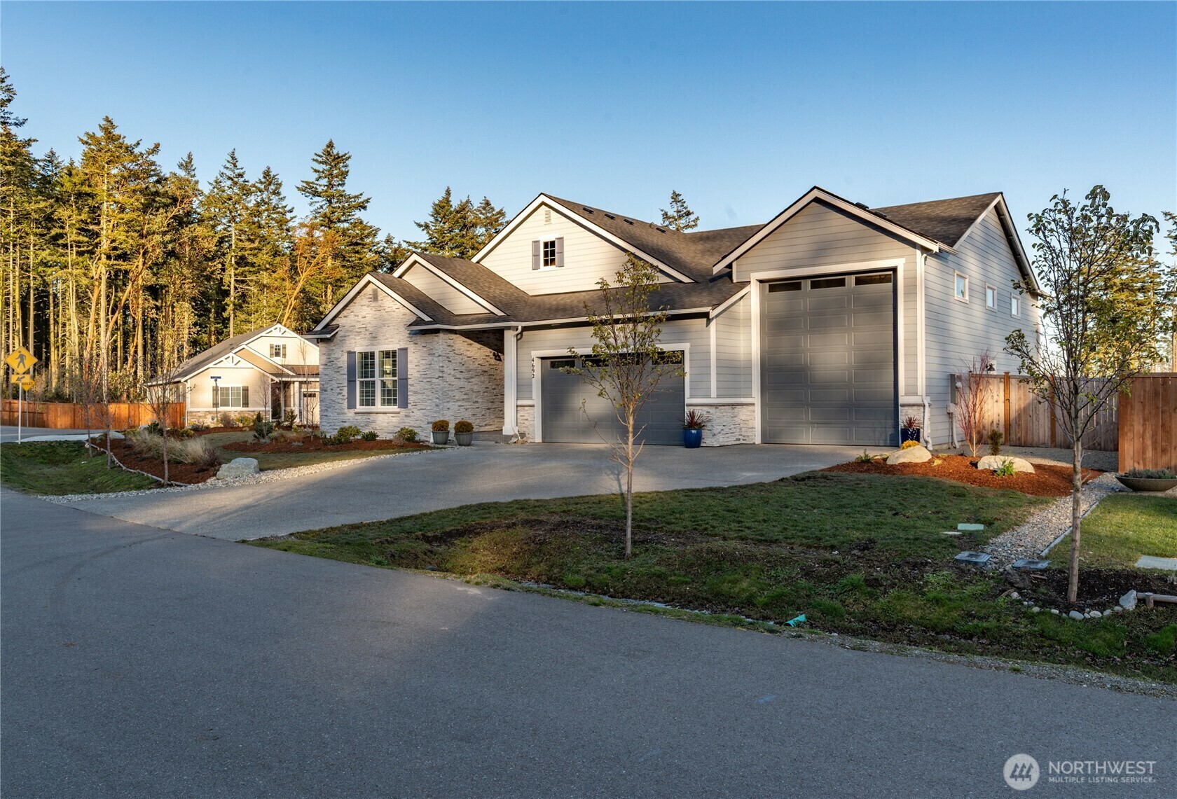 Property Photo:  4692  Albatross St.  WA 98368 