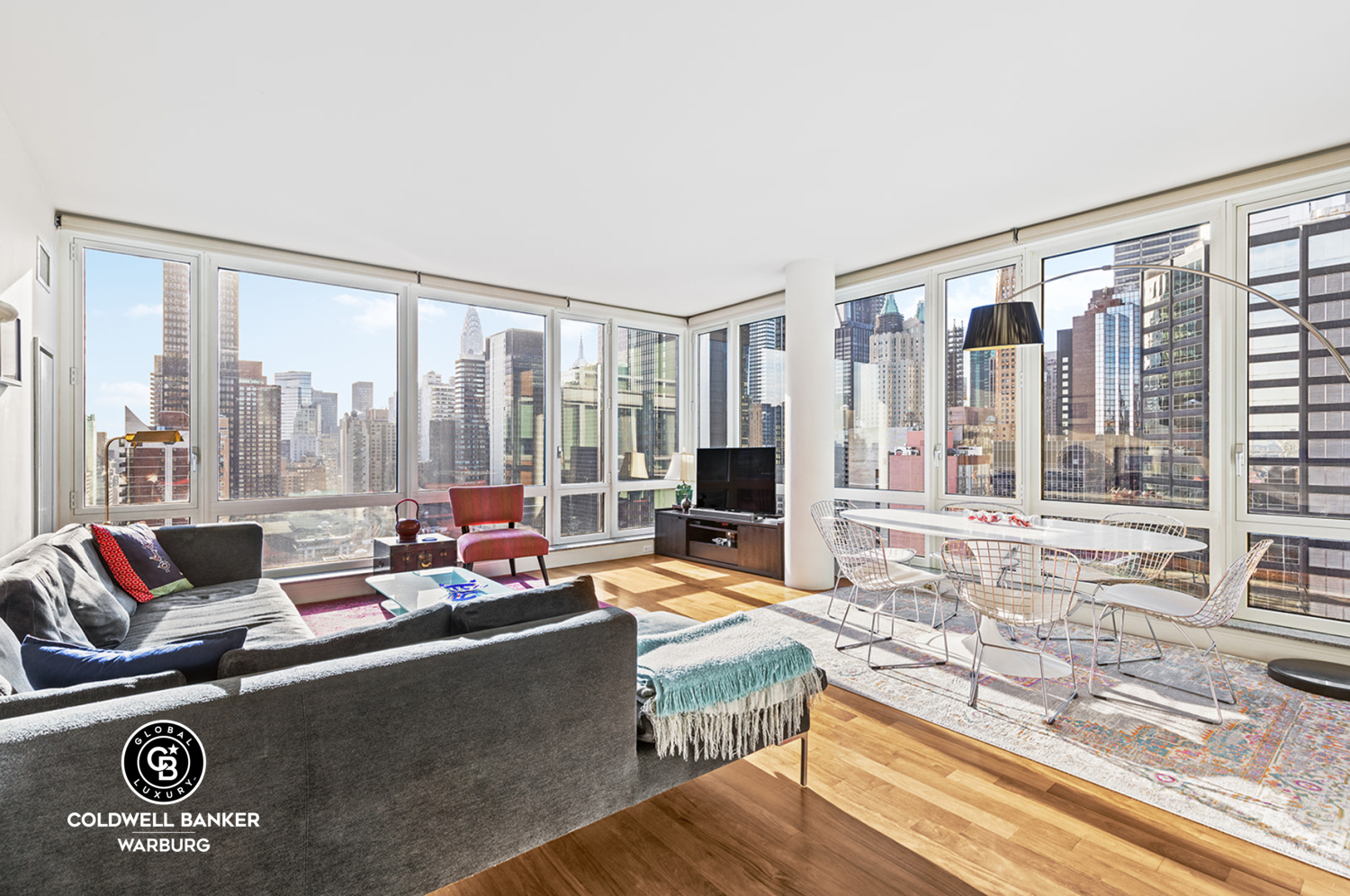 250 E 53rd Street 3004  New York NY 10022 photo
