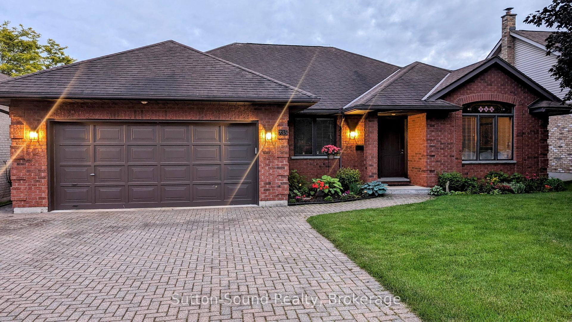 Property Photo: 735 15th St. A West Street ON N4K 6V7