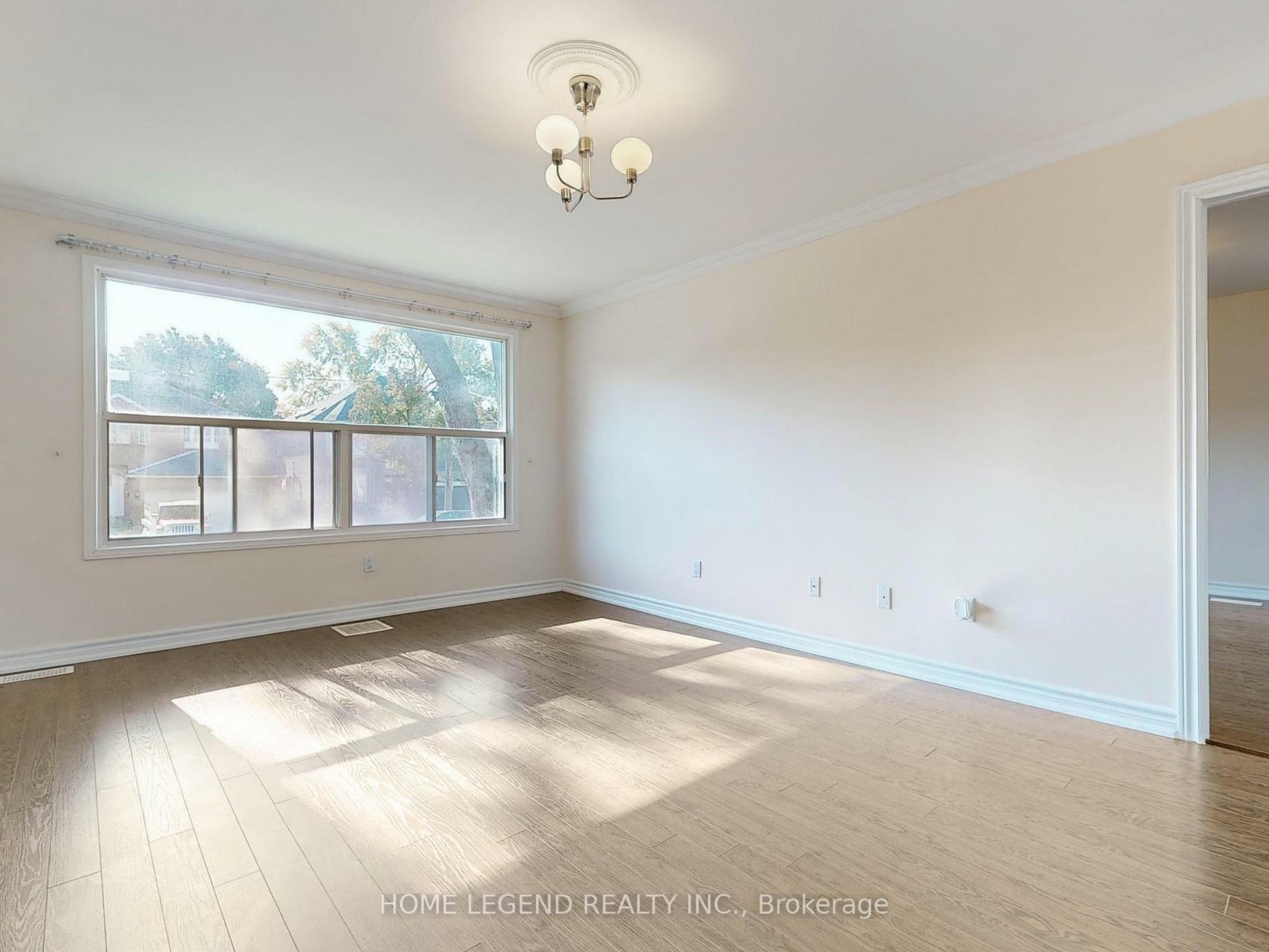 Property Photo: 128 Alfred Avenue ON M2N 3H9