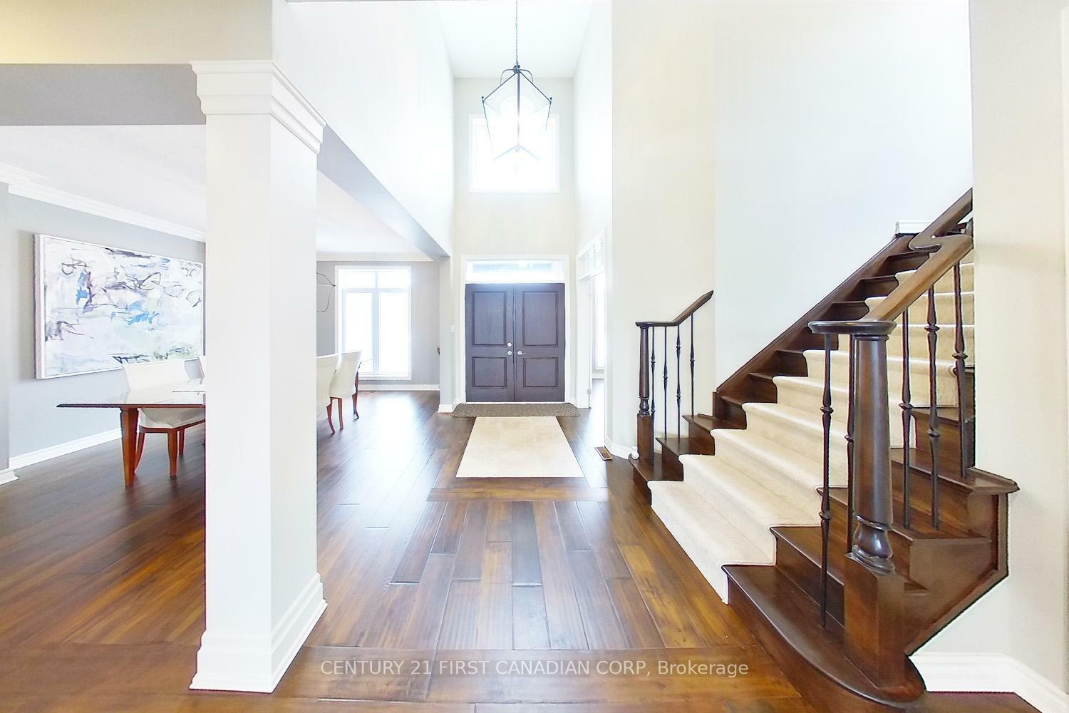 Photo de la propriété:  2369 Torrey Pines Way  ON N6G 0K6 