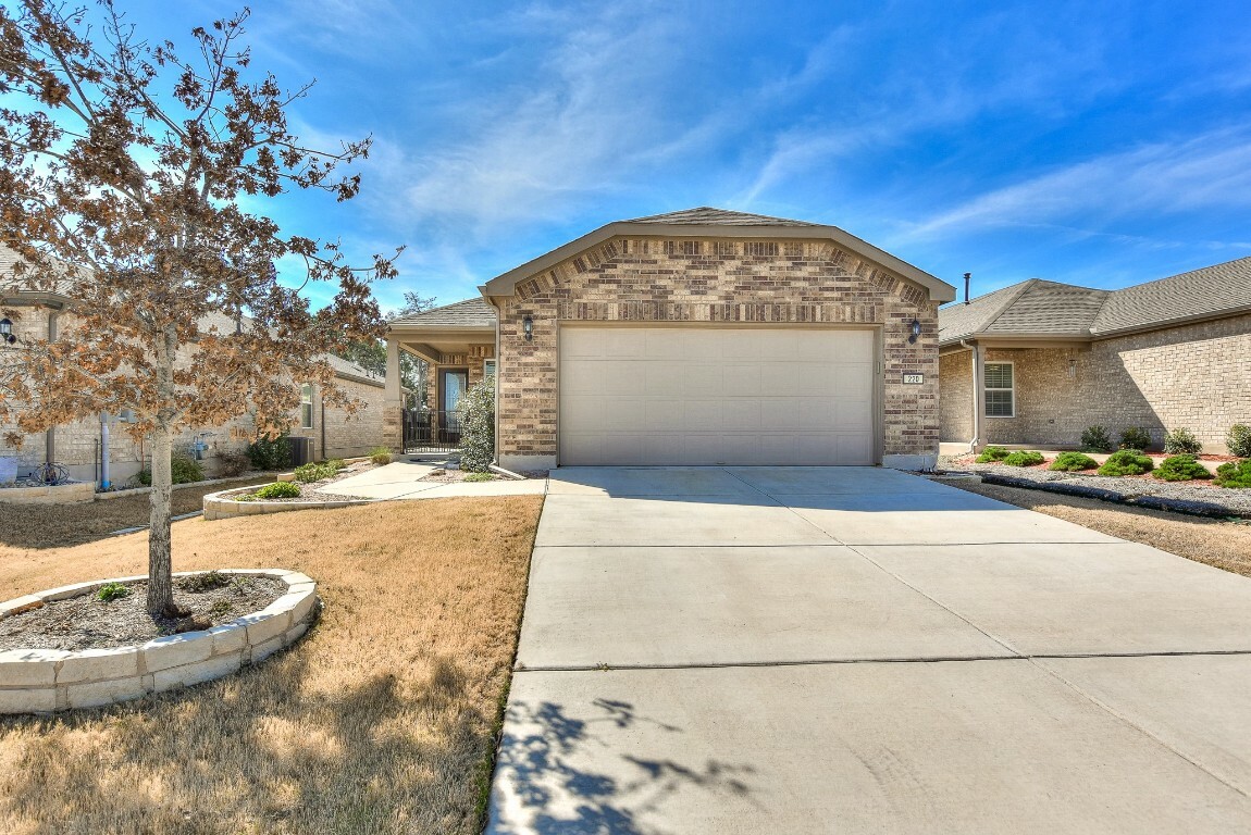 Property Photo:  220 Comal Lane  TX 78633 