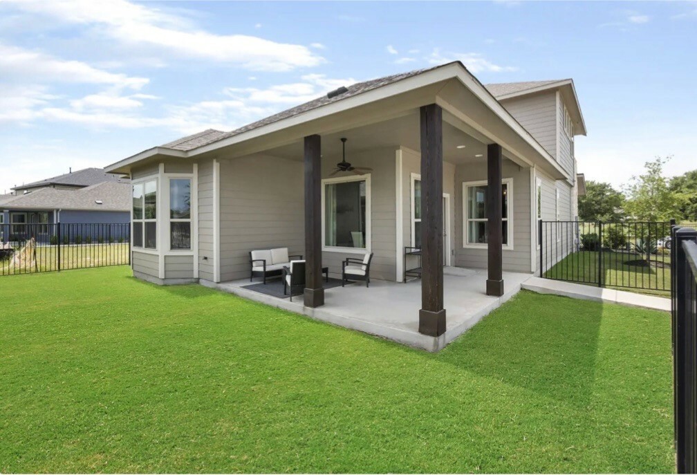 Property Photo: 1558 Harwell Loop TX 78640