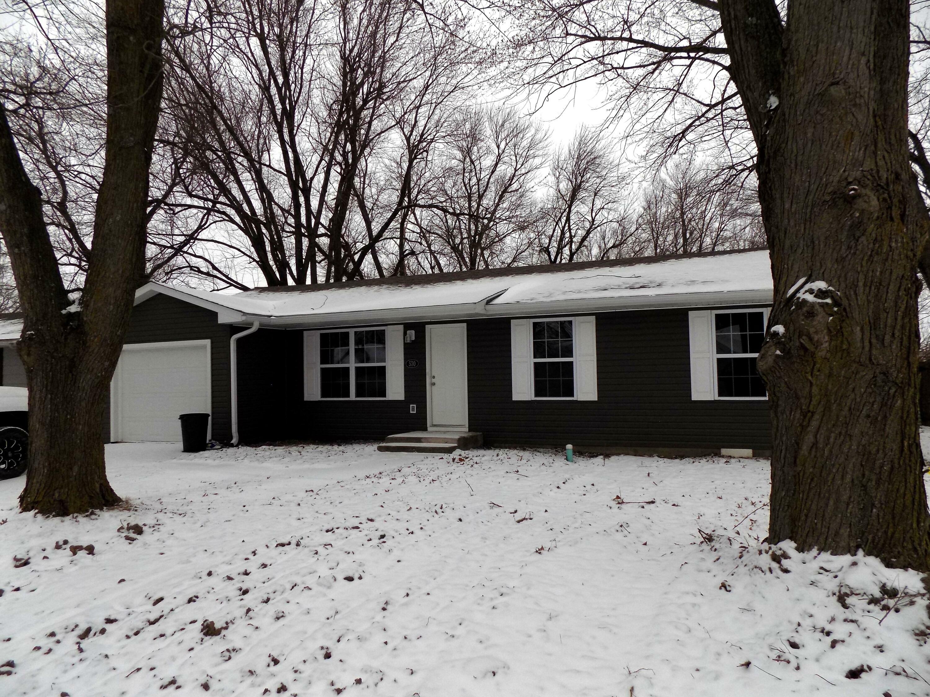 Property Photo:  570 Tidball Ave  MO 65240 