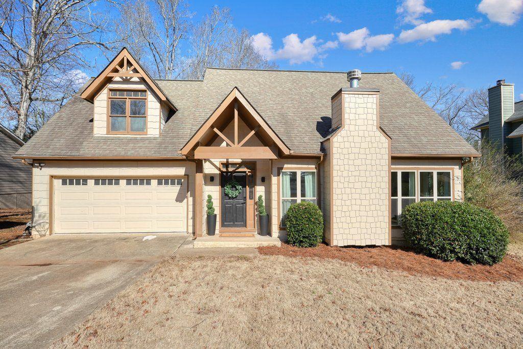 Property Photo: 1750 Latour Drive NE GA 30066
