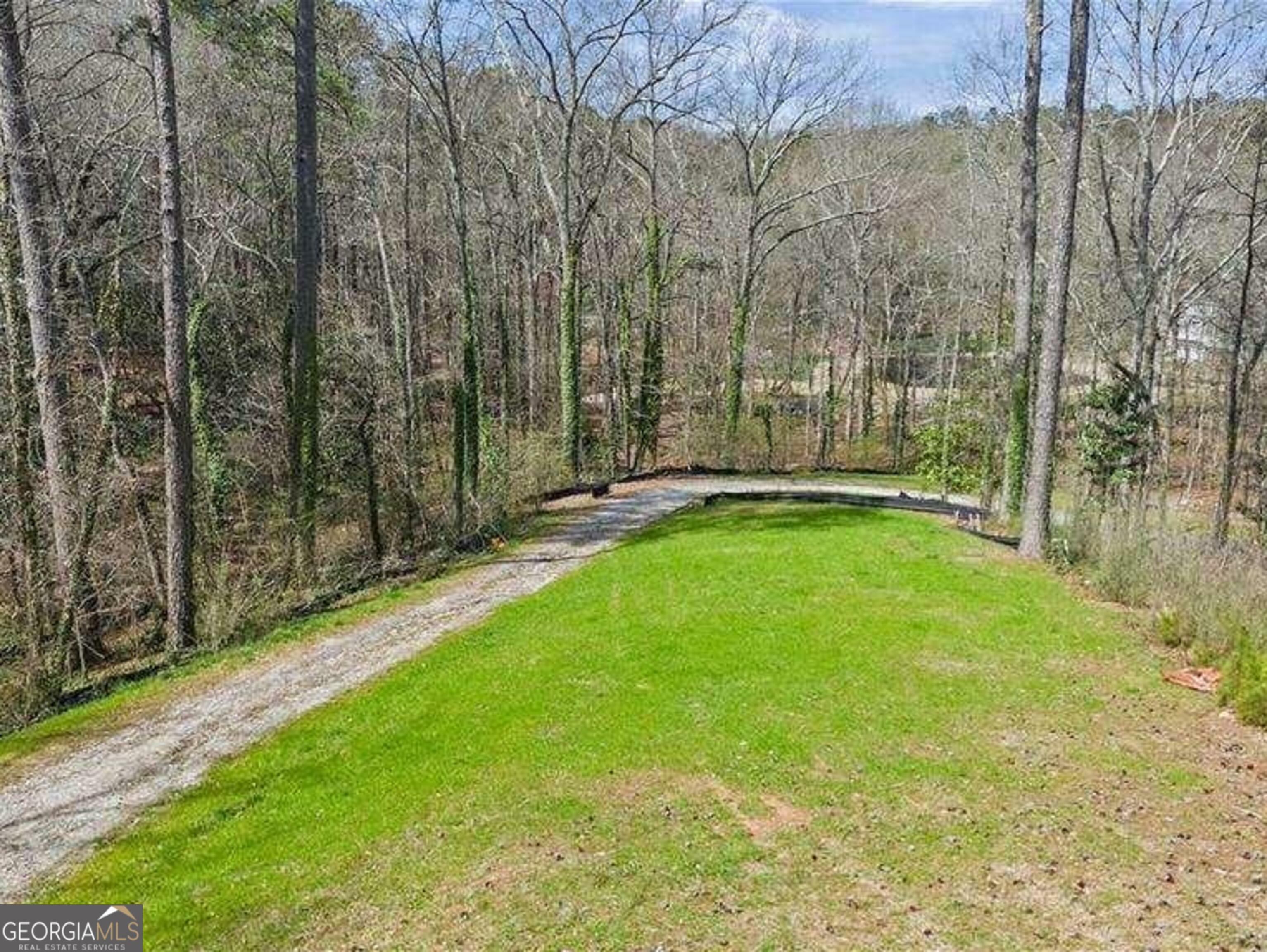 Property Photo: 4888 Jett Road GA 30327