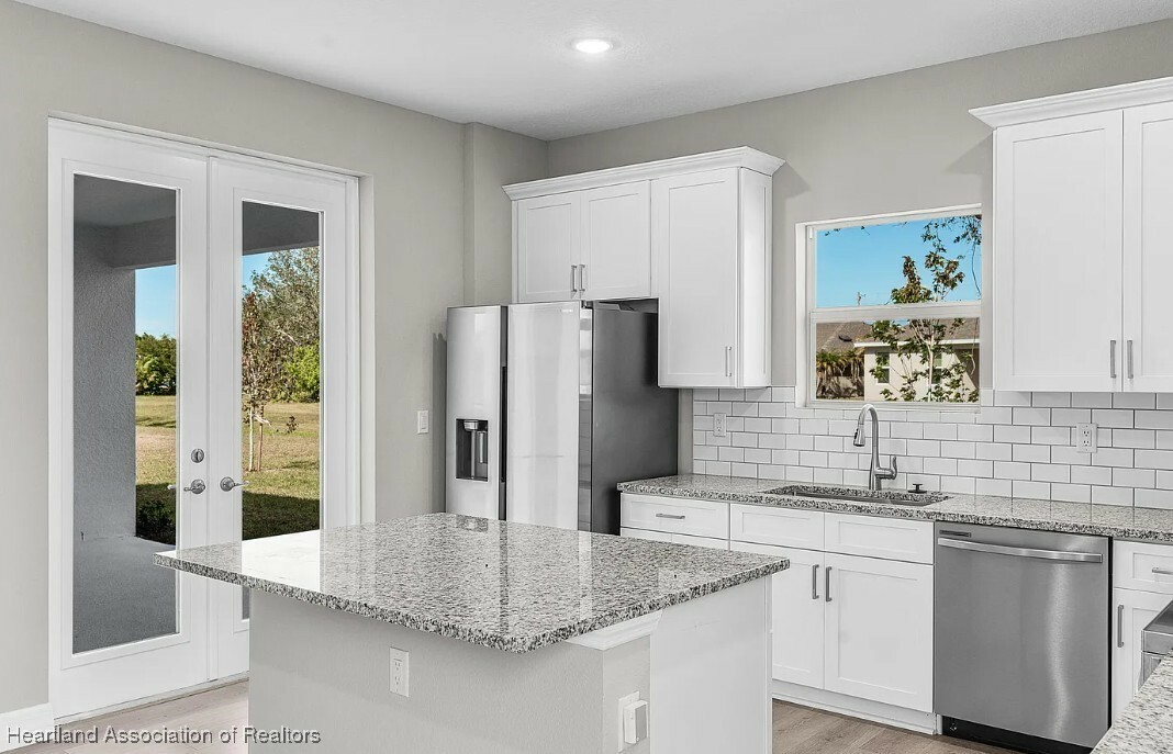 Property Photo:  3900 Monza Drive  FL 33872 