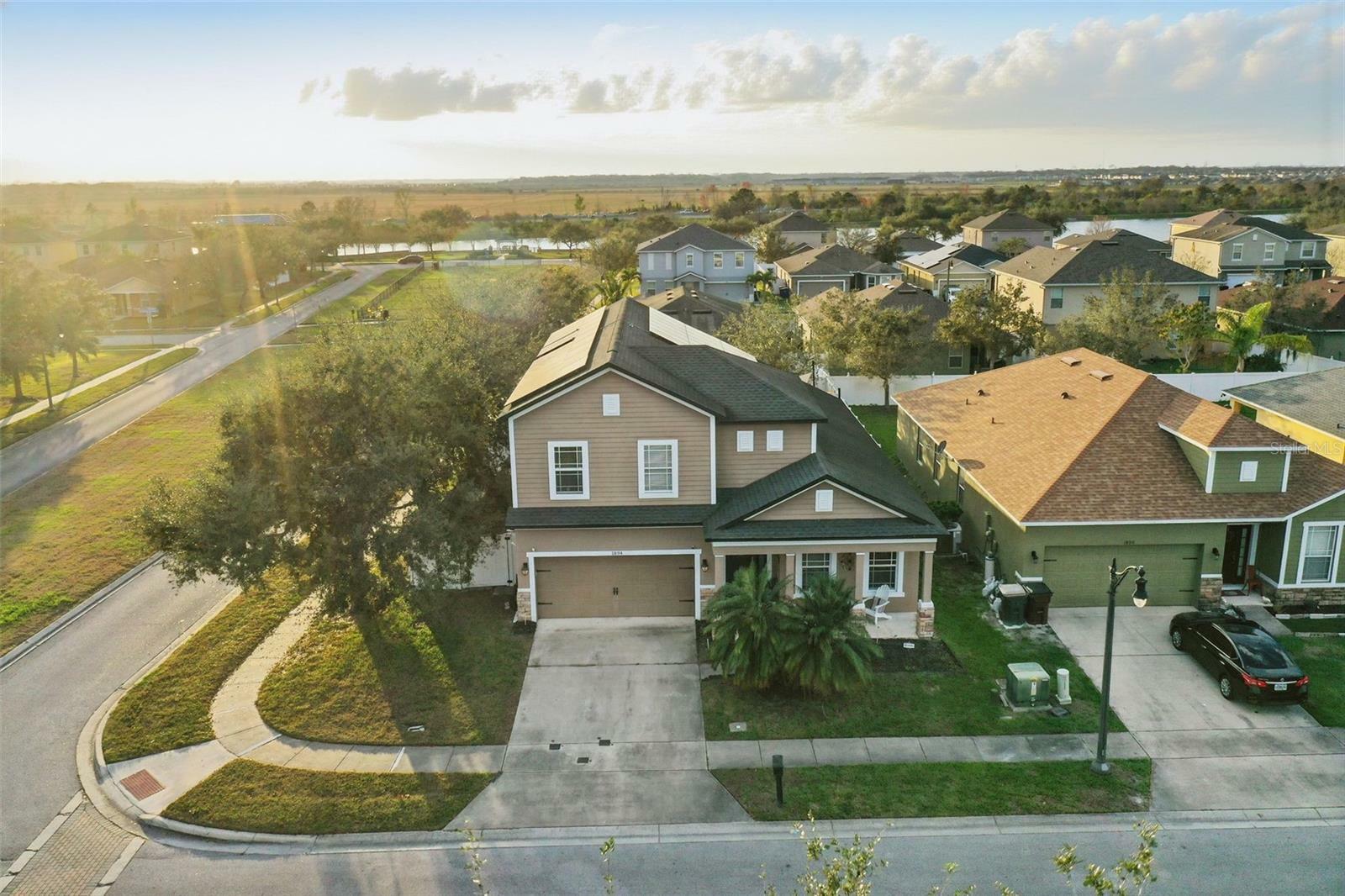 Property Photo: 1894 Valley Forge Drive FL 34769