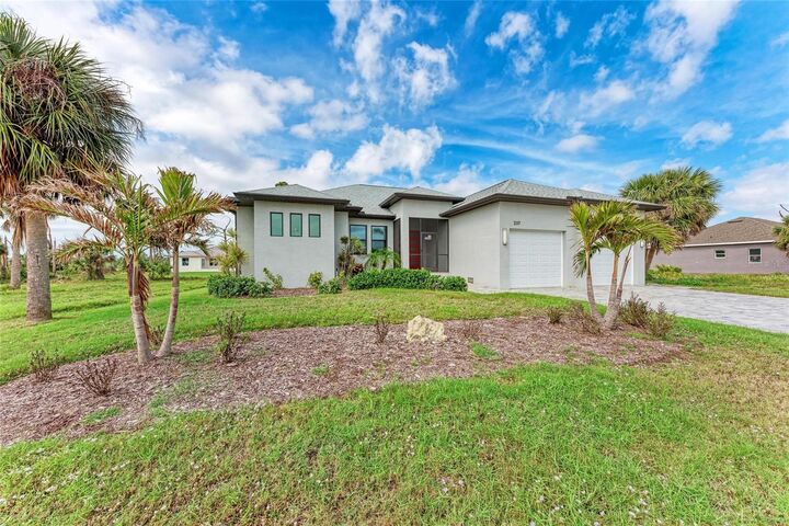 237 W Pine Valley Lane  Rotonda West FL 33947 photo