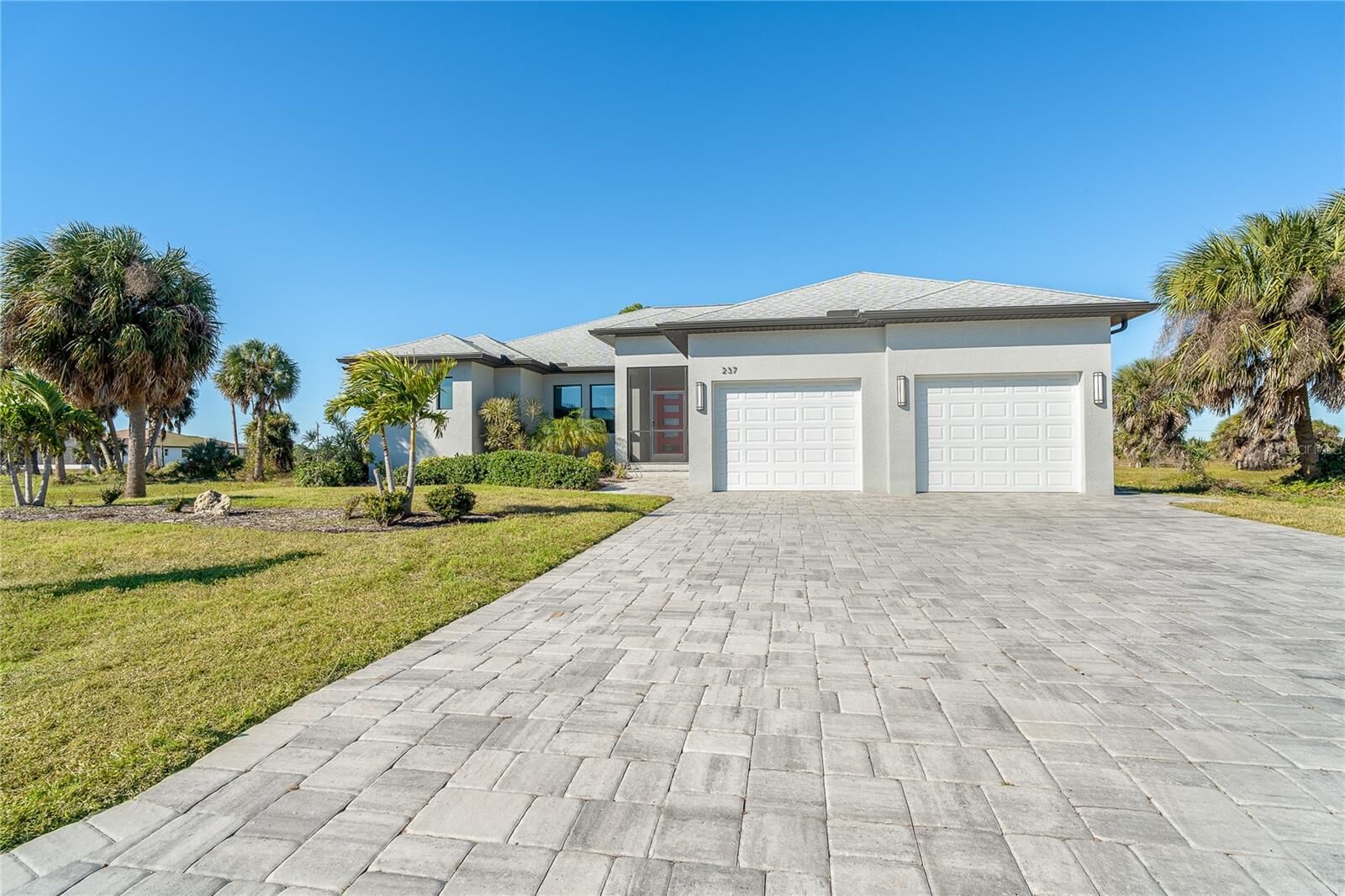 Property Photo: 237 W Pine Valley Lane FL 33947
