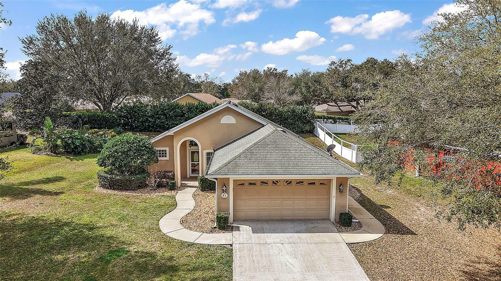 Property Photo: 81 Golfview Circle FL 32784